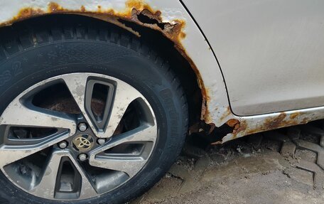 Toyota Yaris III рестайлинг, 2006 год, 300 000 рублей, 10 фотография