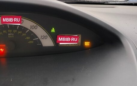 Toyota Yaris III рестайлинг, 2006 год, 300 000 рублей, 7 фотография