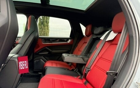 Porsche Cayenne III, 2025 год, 18 300 000 рублей, 22 фотография