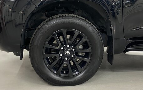 Toyota Land Cruiser Prado 150 рестайлинг 2, 2021 год, 7 150 000 рублей, 6 фотография