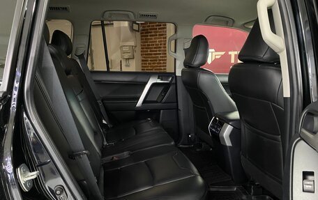 Toyota Land Cruiser Prado 150 рестайлинг 2, 2021 год, 7 150 000 рублей, 20 фотография