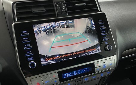 Toyota Land Cruiser Prado 150 рестайлинг 2, 2021 год, 7 150 000 рублей, 32 фотография