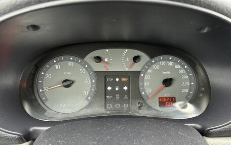 Renault Symbol I, 2005 год, 230 000 рублей, 9 фотография