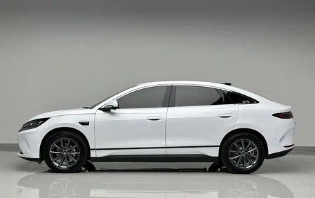 BYD Qin, 2026 год, 1 840 000 рублей, 8 фотография