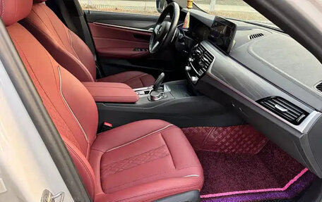 BMW 5 серия, 2023 год, 5 450 050 рублей, 13 фотография