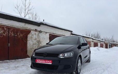 Volkswagen Polo VI (EU Market), 2014 год, 850 000 рублей, 1 фотография