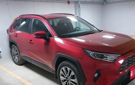 Toyota RAV4, 2021 год, 4 290 000 рублей, 2 фотография