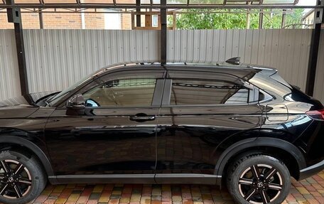 Honda Vezel, 2021 год, 2 448 000 рублей, 5 фотография