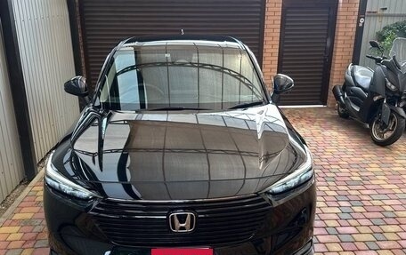 Honda Vezel, 2021 год, 2 448 000 рублей, 2 фотография