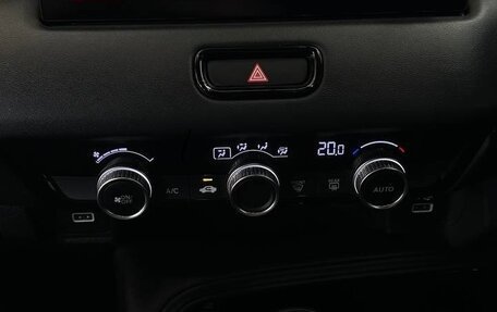 Honda Vezel, 2021 год, 2 448 000 рублей, 39 фотография