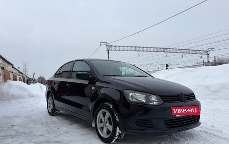 Volkswagen Polo VI (EU Market), 2014 год, 850 000 рублей, 2 фотография