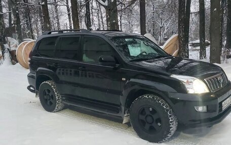 Toyota Land Cruiser Prado 120 рестайлинг, 2006 год, 3 250 000 рублей, 5 фотография