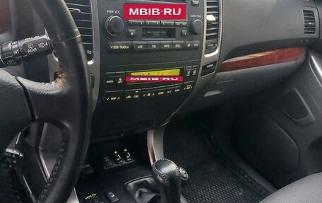 Toyota Land Cruiser Prado 120 рестайлинг, 2006 год, 3 250 000 рублей, 10 фотография