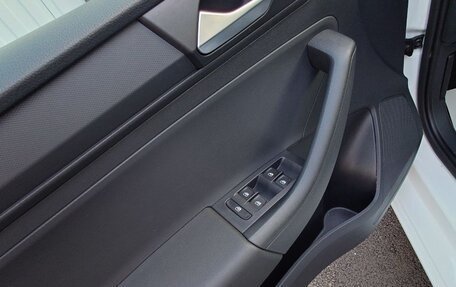 Volkswagen Polo VI (EU Market), 2022 год, 2 200 000 рублей, 12 фотография