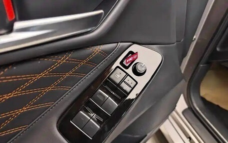 Toyota Avalon, 2024 год, 4 134 050 рублей, 23 фотография