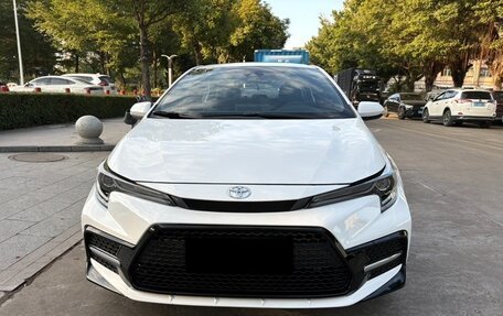 Toyota Corolla, 2022 год, 1 131 000 рублей, 2 фотография