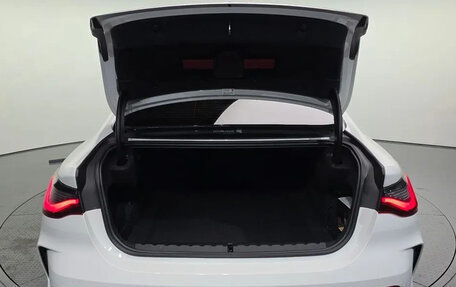 BMW 4 серия, 2022 год, 4 590 000 рублей, 11 фотография