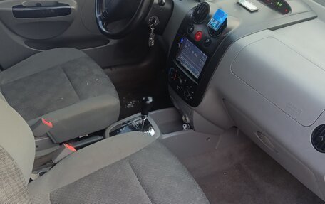 Chevrolet Aveo III, 2004 год, 150 000 рублей, 6 фотография