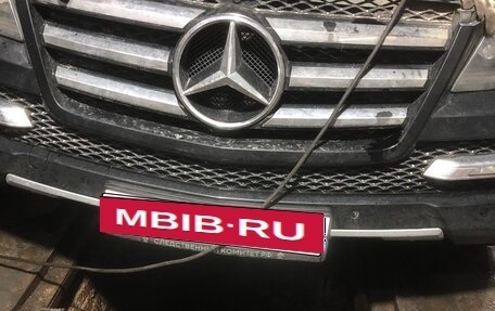 Mercedes-Benz GL-Класс, 2012 год, 2 000 000 рублей, 12 фотография