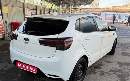 KIA Rio III рестайлинг, 2015 год, 1 099 000 рублей, 7 фотография