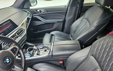 BMW X5, 2019 год, 5 400 000 рублей, 14 фотография