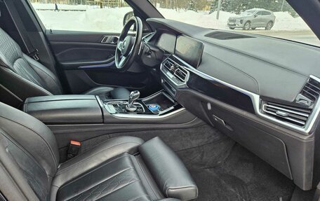 BMW X5, 2019 год, 5 400 000 рублей, 15 фотография