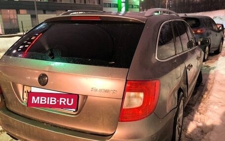 Skoda Superb III рестайлинг, 2012 год, 1 340 000 рублей, 2 фотография