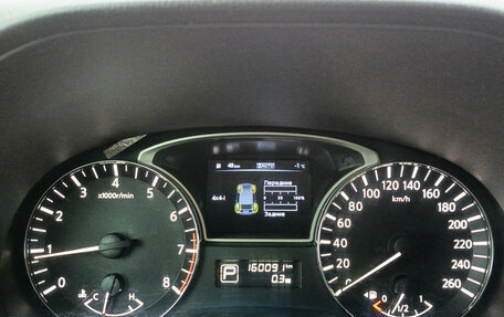 Nissan Pathfinder, 2015 год, 1 900 000 рублей, 16 фотография