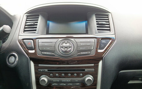 Nissan Pathfinder, 2015 год, 1 900 000 рублей, 18 фотография