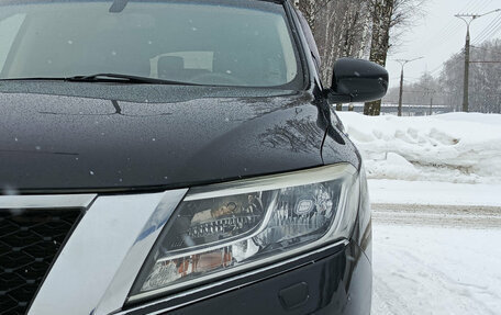 Nissan Pathfinder, 2015 год, 1 900 000 рублей, 21 фотография