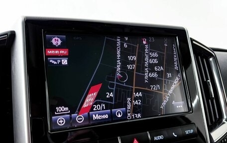 Toyota Land Cruiser 200, 2019 год, 9 550 000 рублей, 21 фотография