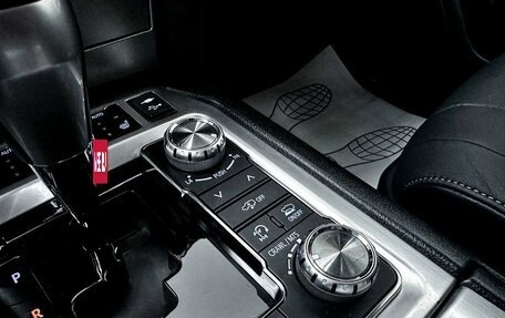 Toyota Land Cruiser 200, 2019 год, 9 550 000 рублей, 27 фотография