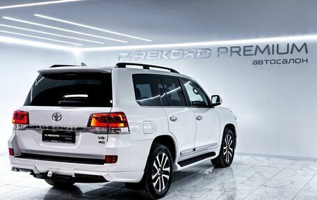 Toyota Land Cruiser 200, 2019 год, 9 550 000 рублей, 36 фотография