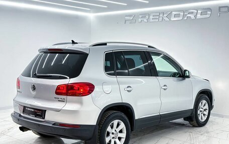 Volkswagen Tiguan I, 2012 год, 1 488 600 рублей, 19 фотография