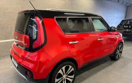 KIA Soul II рестайлинг, 2017 год, 1 199 000 рублей, 4 фотография