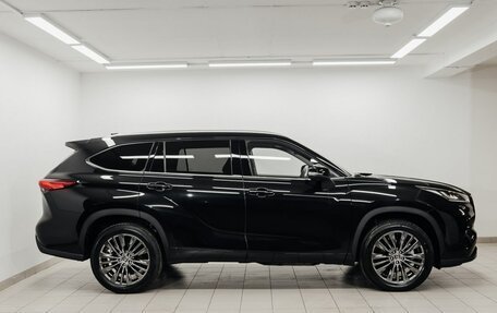 Toyota Highlander, 2025 год, 5 720 000 рублей, 4 фотография