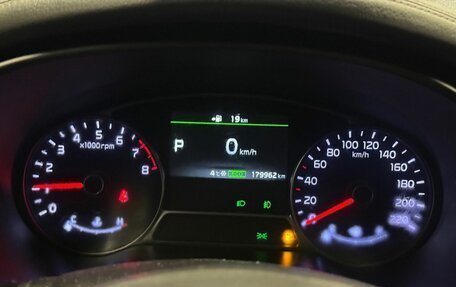 KIA Soul II рестайлинг, 2017 год, 1 199 000 рублей, 13 фотография