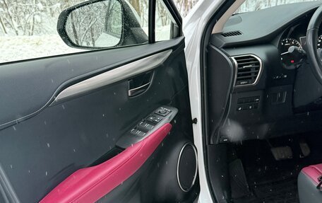 Lexus NX I, 2020 год, 4 450 000 рублей, 6 фотография