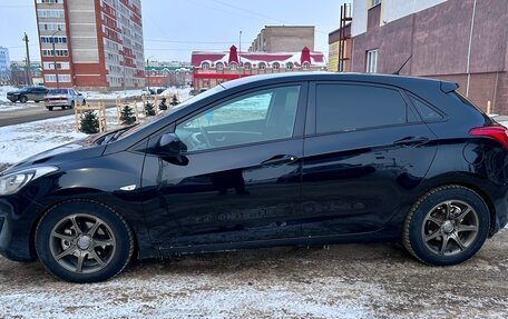 Hyundai i30 II рестайлинг, 2012 год, 850 000 рублей, 2 фотография