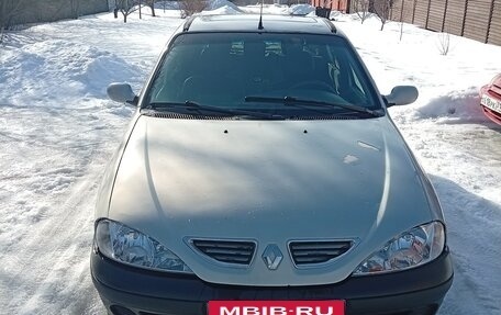 Renault Megane II, 2001 год, 210 000 рублей, 3 фотография