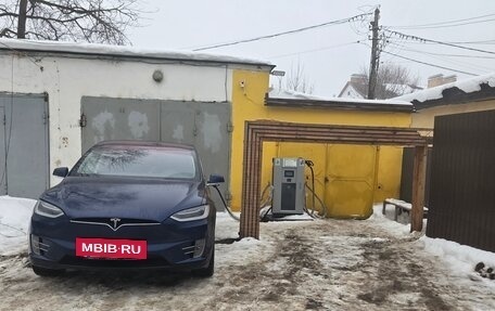 Tesla Model X I, 2018 год, 4 350 рублей, 2 фотография