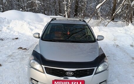 KIA cee'd I рестайлинг, 2011 год, 750 000 рублей, 2 фотография
