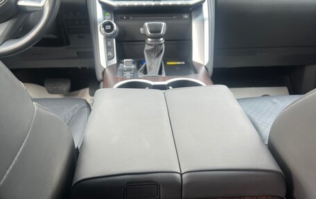 Toyota Land Cruiser, 2022 год, 11 700 000 рублей, 13 фотография