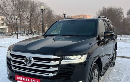 Toyota Land Cruiser, 2022 год, 11 700 000 рублей, 2 фотография