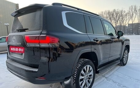 Toyota Land Cruiser, 2022 год, 11 700 000 рублей, 7 фотография