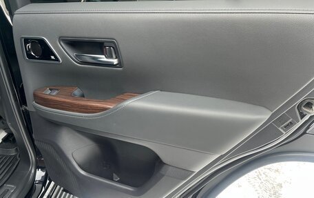 Toyota Land Cruiser, 2022 год, 11 700 000 рублей, 17 фотография