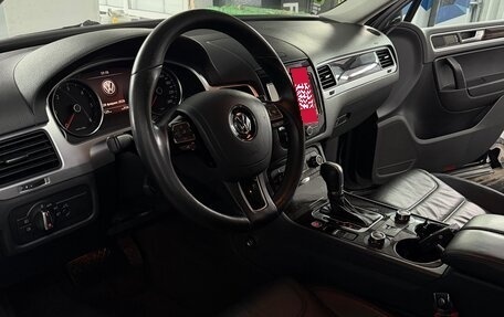 Volkswagen Touareg III, 2013 год, 1 900 000 рублей, 4 фотография