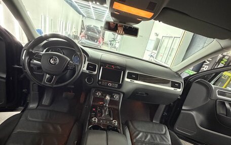 Volkswagen Touareg III, 2013 год, 1 900 000 рублей, 8 фотография