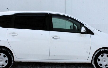 Toyota Passo Sette, 2009 год, 644 000 рублей, 5 фотография