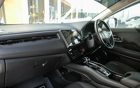 Honda Vezel, 2018 год, 1 869 000 рублей, 11 фотография